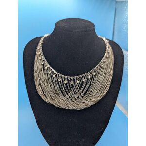 *Looped silver Chain choker necklace.